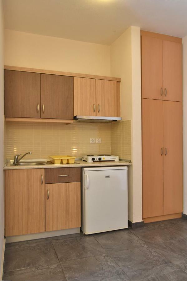Aigli Rooms Leptokaryá Buitenkant foto